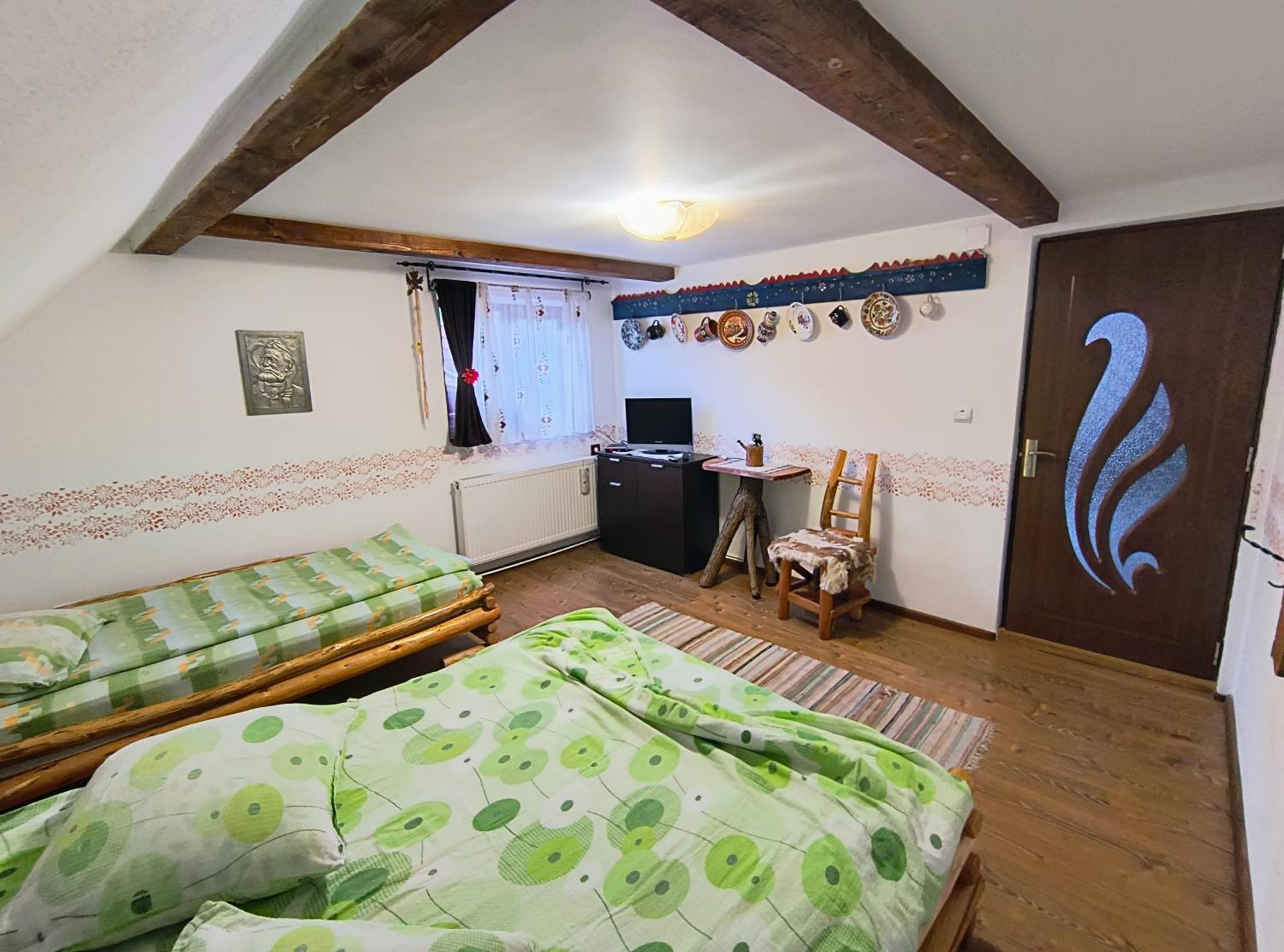 Casa De Vacanta Vidrighin Rau Sadului Luaran gambar